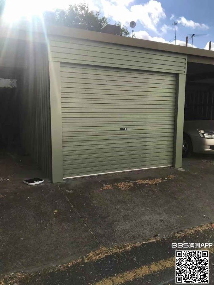 garage close.jpg